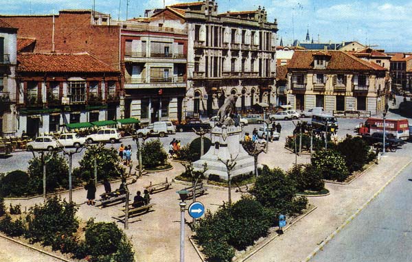 1965 Plaza Santocildes